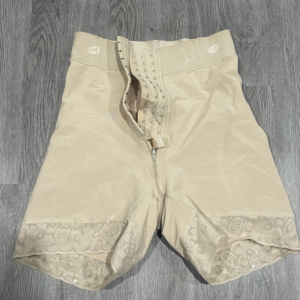 Sol Beauty and care booty short